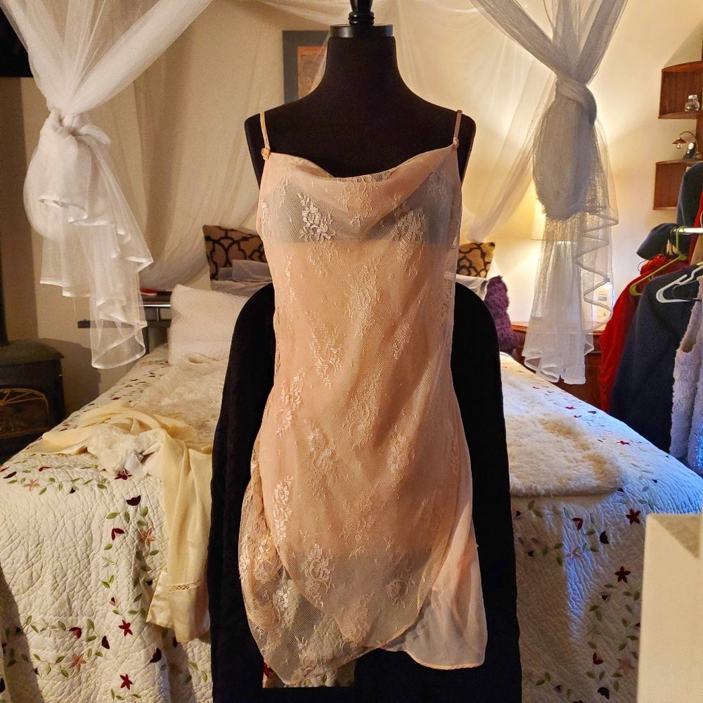 Light Pink Lace Rose Chemise - Size M